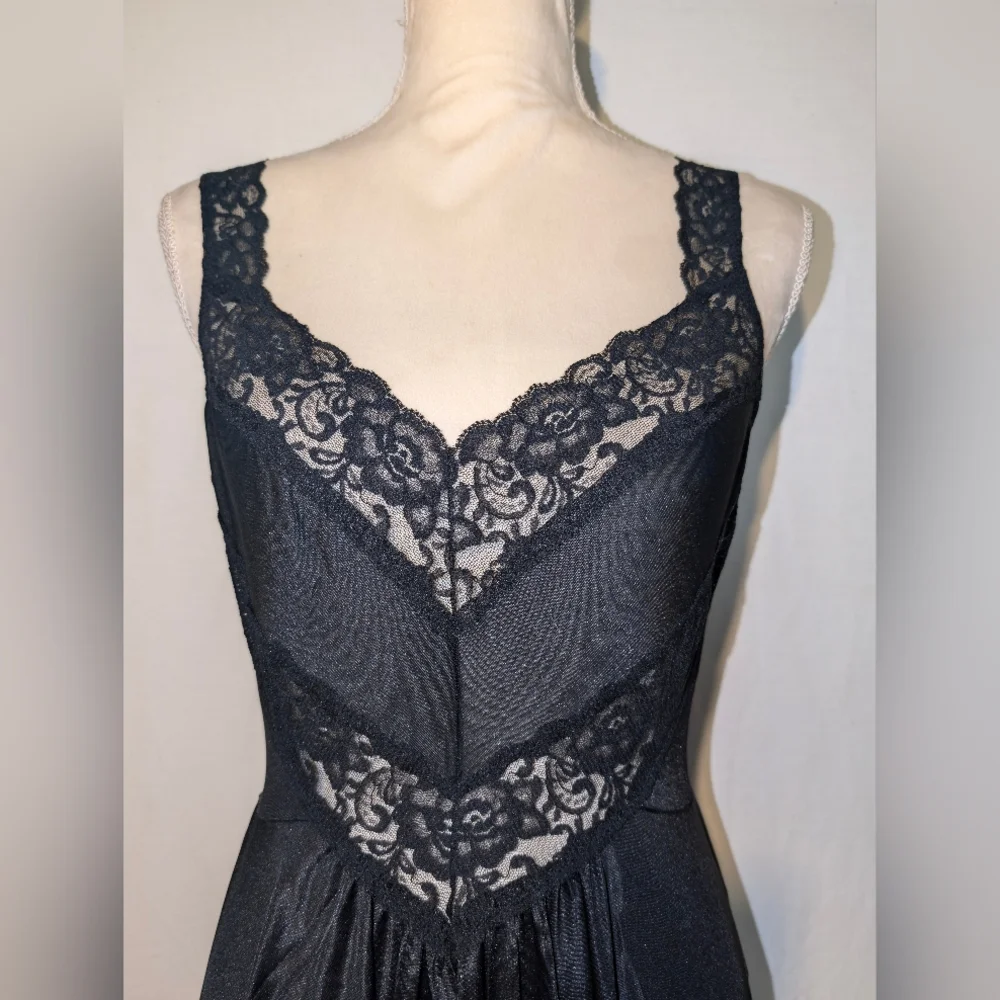 Undercover Black Lace Chemise
